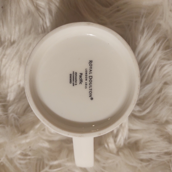Royal Doulton Pacific Mug - Picture 4 of 4